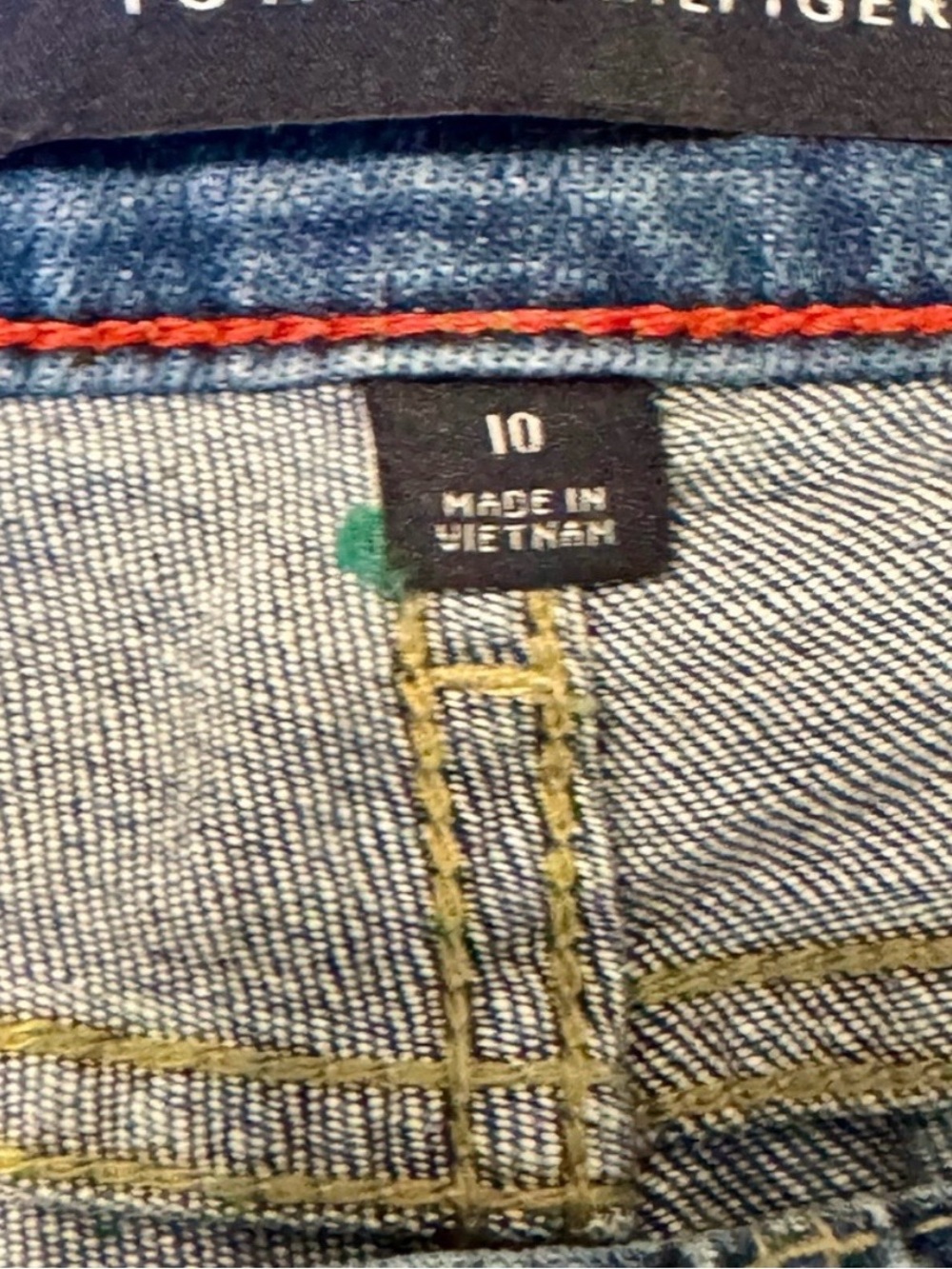 Tommy Hilfiger Tribeca Skinny Jeans with Rolled Cuffs - Picture 5 of 7
